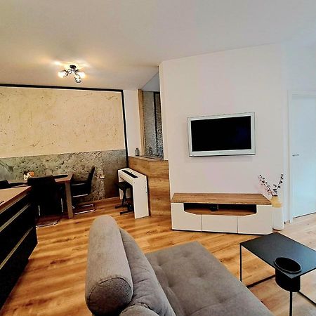 Stunning New Apartment With Free Parking Near City Centre Lublaň Exteriér fotografie